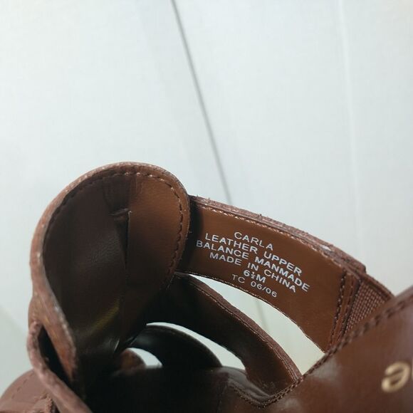 Stylish  Liz Clairborne Flex Brown "Carla" Leather Slides  Size 6.5M - Picture 6 of 9